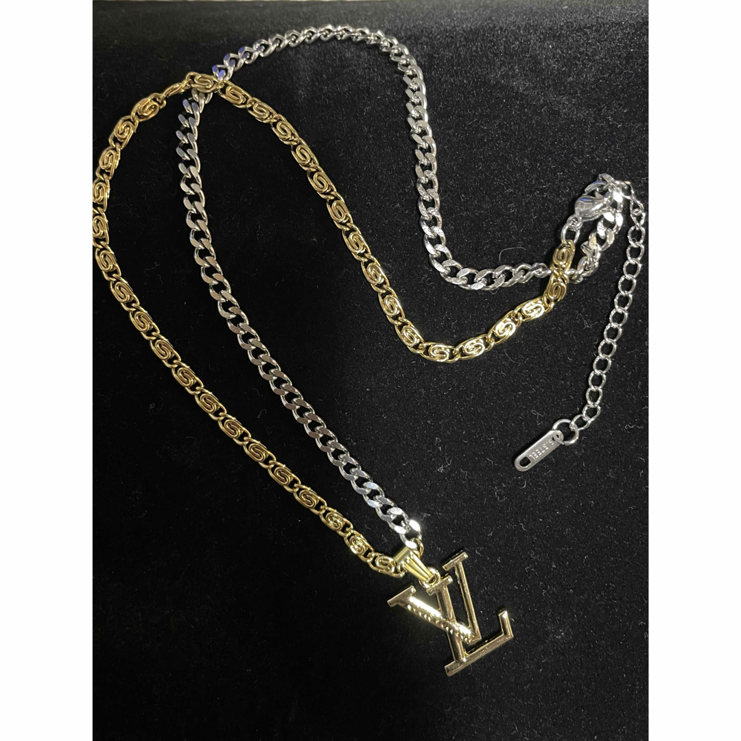 LOUIS VUITTON(ルイヴィトン)のルイヴィトン　ヴィンテージ　チャームネックレス　表刻有り メンズのアクセサリー(ネックレス)の商品写真