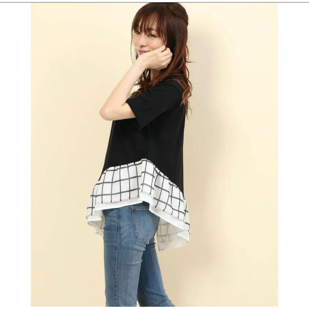 GeeRA(ジーラ)のトップス ボーダー柄　Geera ベルーナ　裾フリル切替カットソー レディースのトップス(カットソー(半袖/袖なし))の商品写真