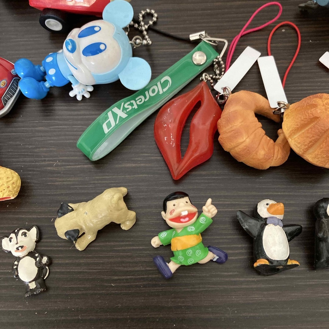 ストラップ、マスコット人形、フィギュアなど色々 エンタメ/ホビーのおもちゃ/ぬいぐるみ(その他)の商品写真