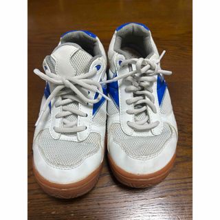 美品‼️23.5cm 体育館シューズ‼️