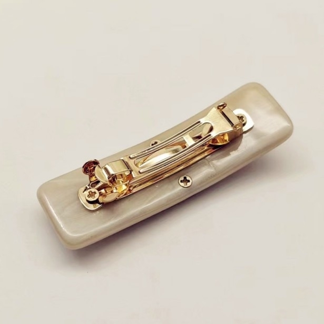 Tory Burch(トリーバーチ)の【新品☆本物】トリーバーチ キラ バレッタ レディースのヘアアクセサリー(バレッタ/ヘアクリップ)の商品写真