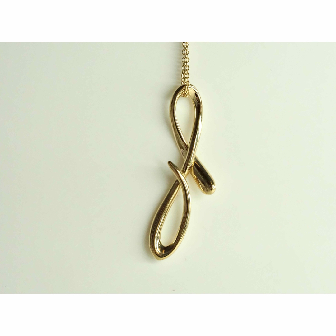 Tiffany & Co.(ティファニー)のヴィンテージ☆TIFFANY&Co.ティファニー　750YG レターFネックレス レディースのアクセサリー(ネックレス)の商品写真