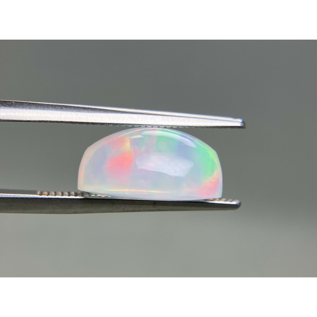 オパール 天然  3.860ct  宝石ソーティング付き  13.1㎜×8.9㎜×6.2㎜ ルース（ 裸石 ）  6163YY レディースのアクセサリー(その他)の商品写真