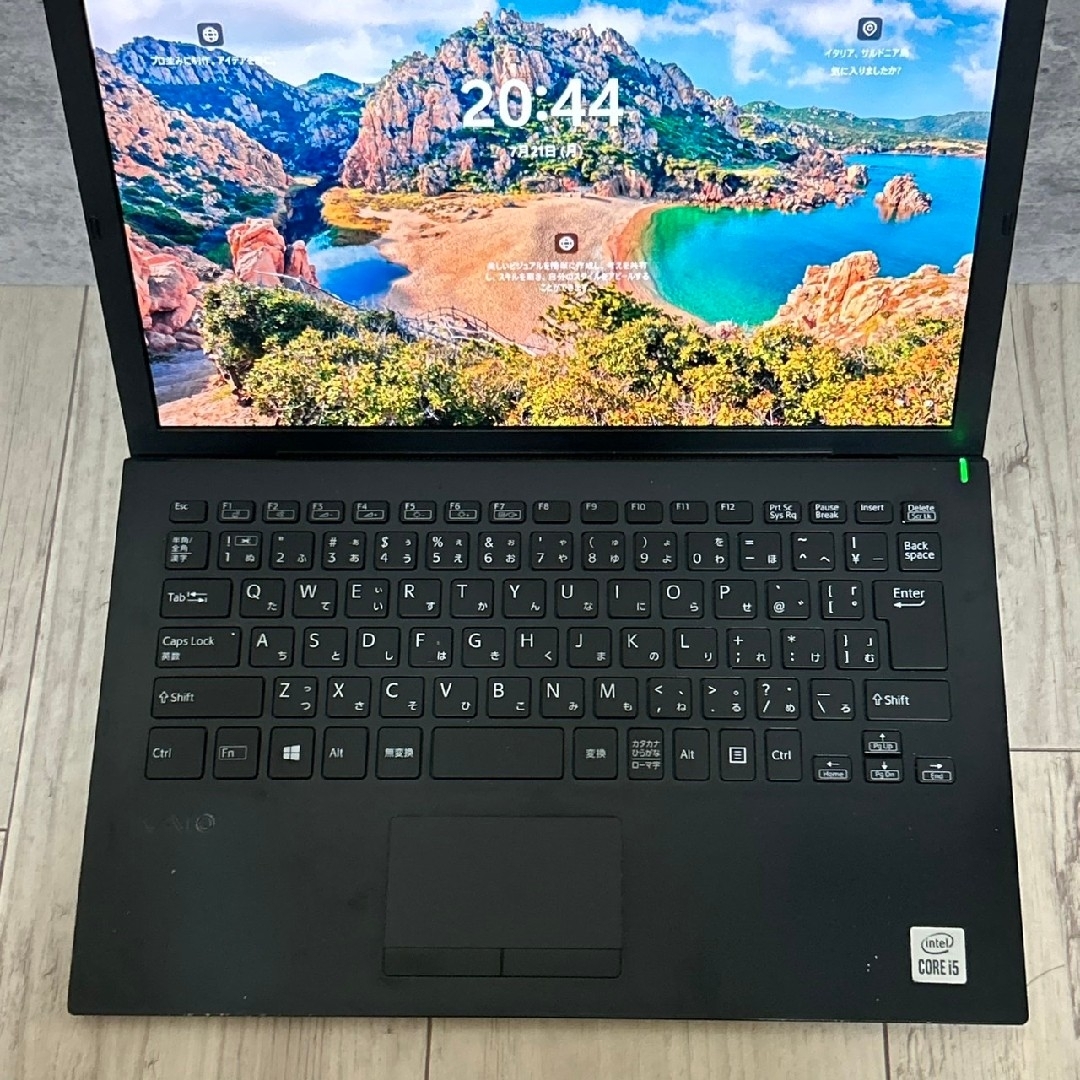VAIO(バイオ)の【美品】VAIO SSD256GB 8GB第10世代 バイオPC バッテリー優良 スマホ/家電/カメラのPC/タブレット(ノートPC)の商品写真