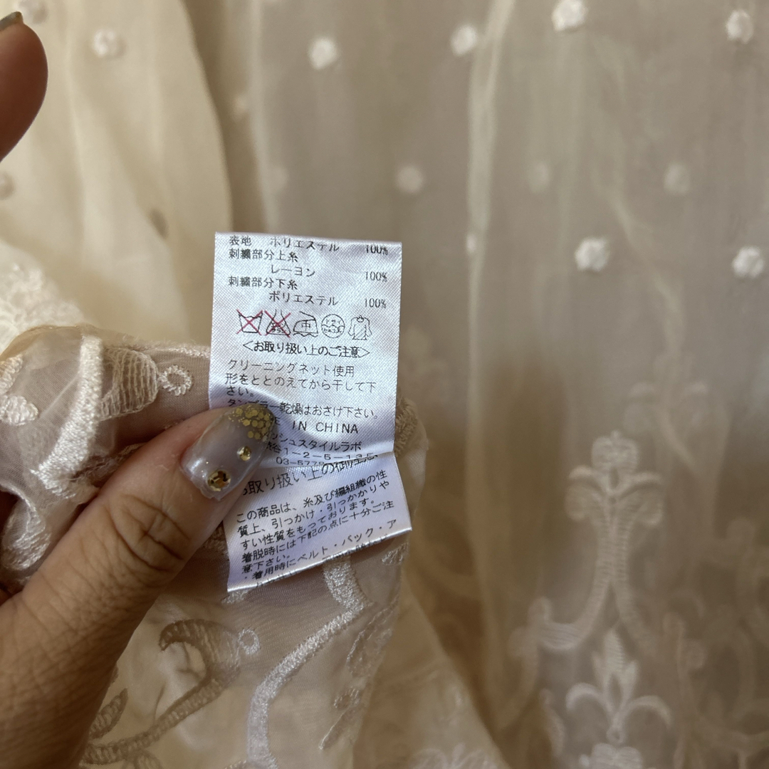 SNIDEL(スナイデル)のFスナイデルsnidelシアーベルスリーブ袖レースチュニック レディースのトップス(チュニック)の商品写真
