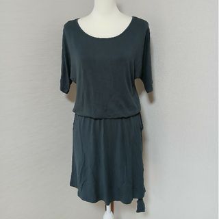 ダブルスタンダードクロージング(DOUBLE STANDARD CLOTHING)のユニクロ×DOUBLE STANDARD CLOTHING ワンピース (ひざ丈ワンピース)