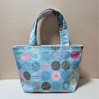 《ハンドメイド》巾着付きバッグ・ランチバッグ(ランチボックス巾着)