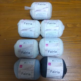 DAISO - ダイソー　フェアリア　7玉　新品　毛糸