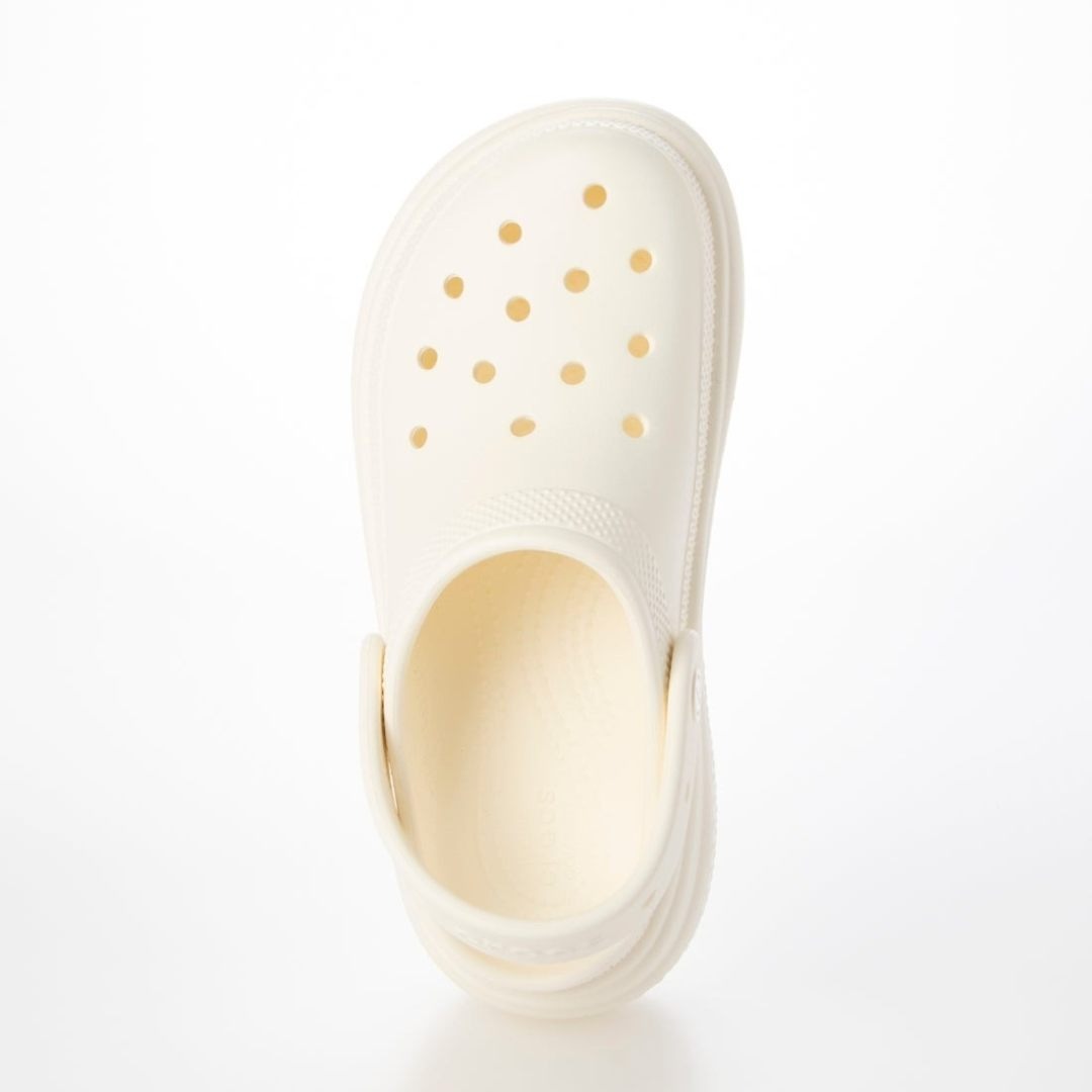 crocs(クロックス)の24cm クロックス ストンプ クロッグ チョーク Stomp Clog レディースの靴/シューズ(サンダル)の商品写真