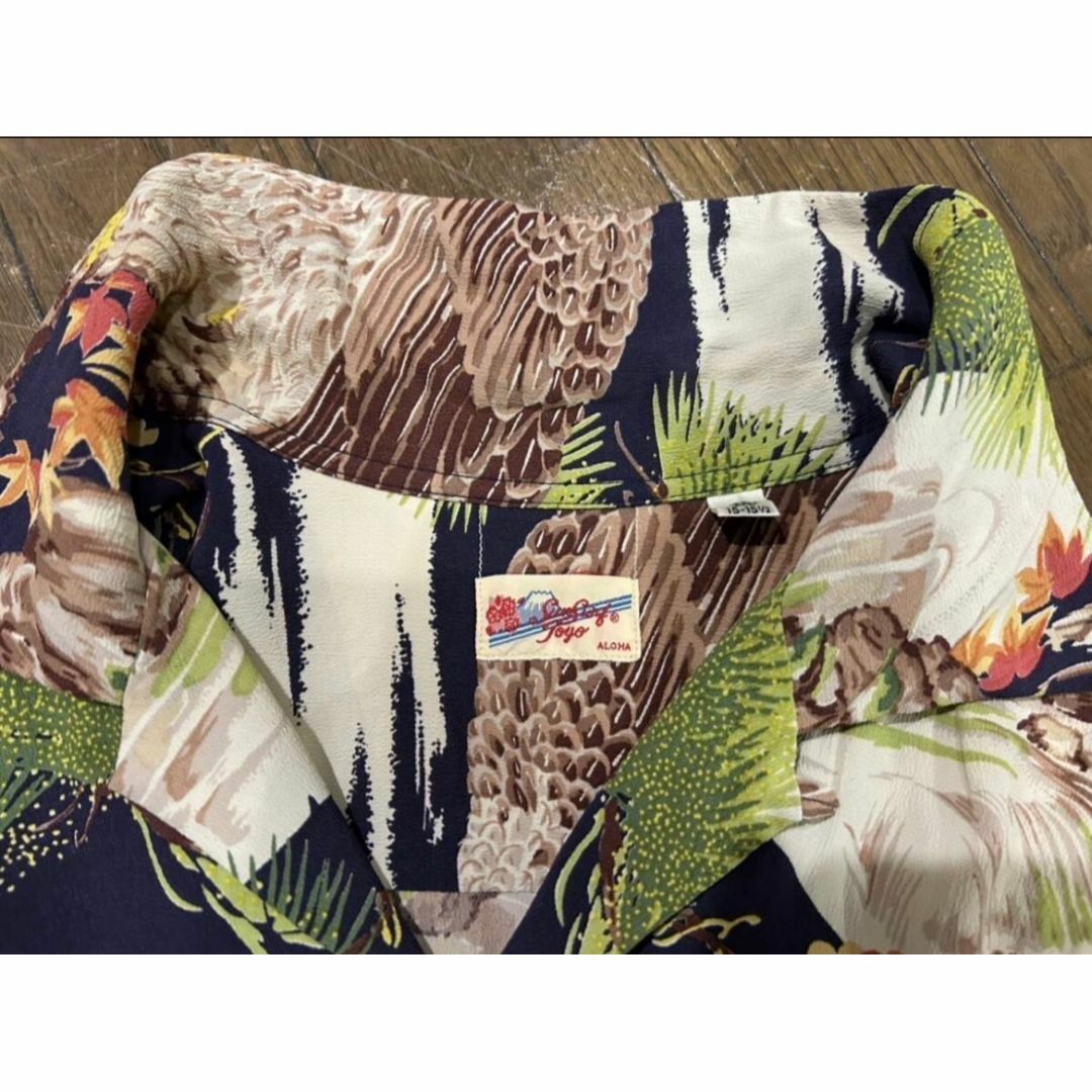 Sun Surf(サンサーフ)の＊東洋 Sun Surf Toyo 松 鷹 和柄 アロハシャツ 開襟 シャツ M メンズのトップス(シャツ)の商品写真