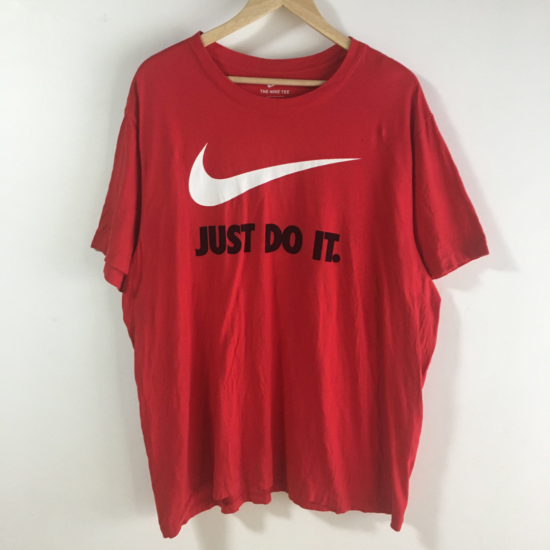 NIKE(ナイキ)の【人気】ナイキ NIKE Tシャツ 赤 XXL オーバーサイズ メンズのトップス(Tシャツ/カットソー(半袖/袖なし))の商品写真