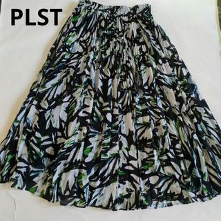 プラステ(PLST)のPLST プラステ　2023SS リーフプリントプリーツスカート(ロングスカート)