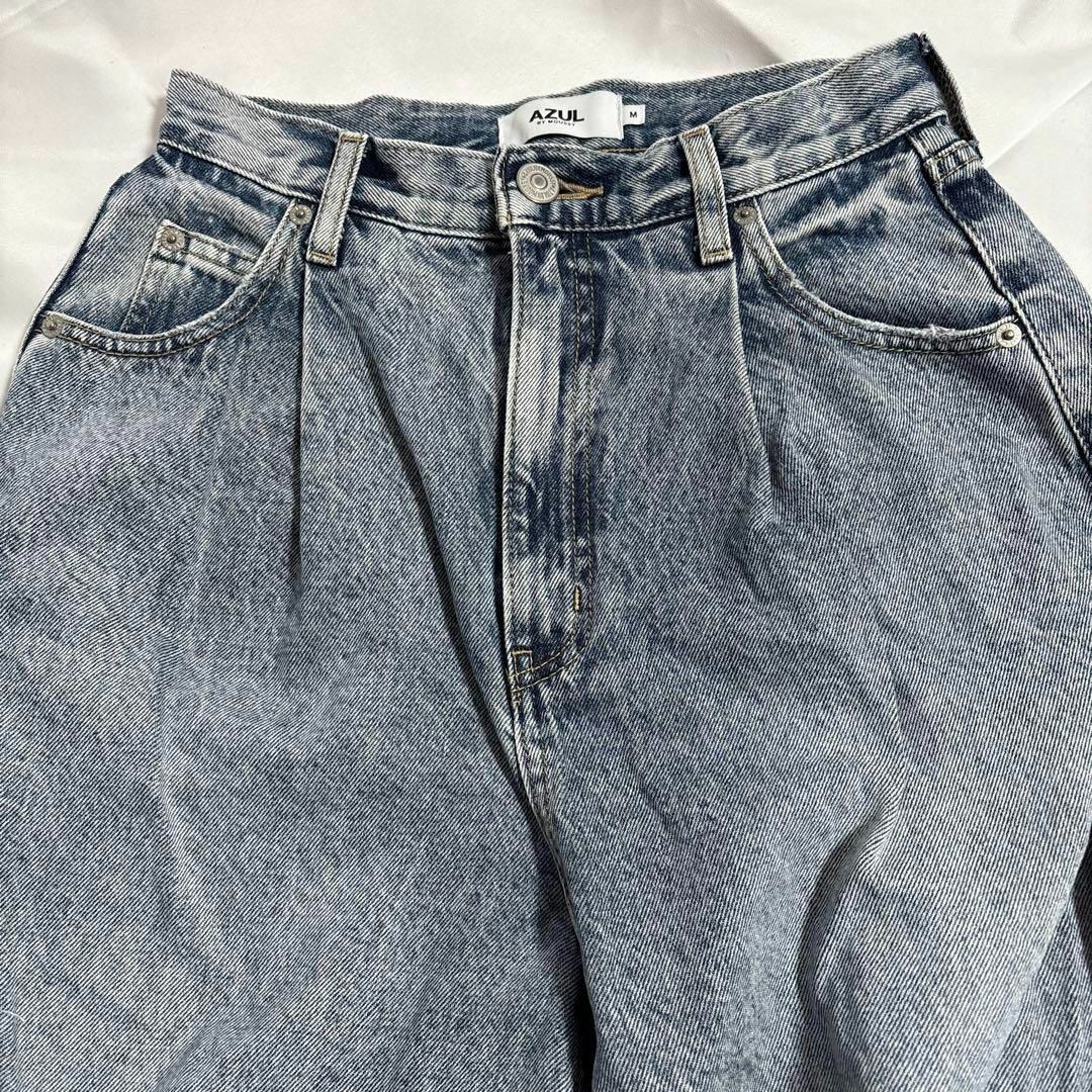 AZULアズール ライトブルーワイドレッグデニムパンツ レディース レディースのパンツ(デニム/ジーンズ)の商品写真