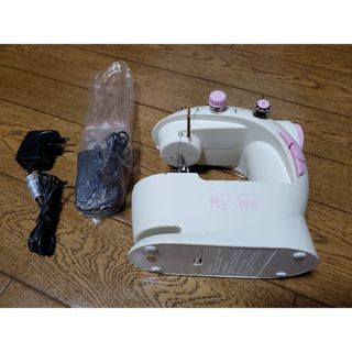 マクロス　電動小型ミシン　 MEH-130　中古品