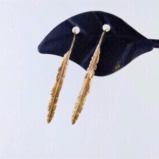 agete　アガット　フェザー　フックピアス　パナシェ (ピアス)