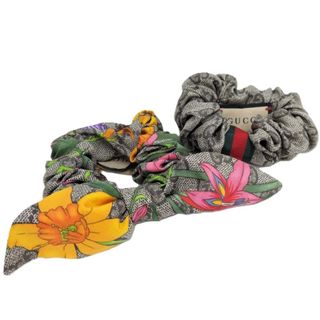 極美品☆グッチ GG柄シュシュ ヘアゴム ヘアアクセサリー リボン 花柄 GUCCI(ヘアゴム/シュシュ)のフリマアイテム一覧