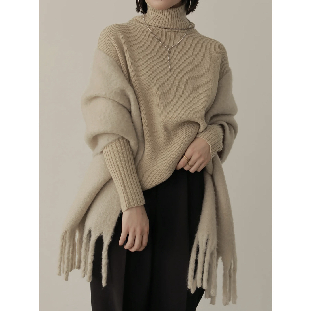 louren volume fringe muffler レディースのファッション小物(マフラー/ショール)の商品写真