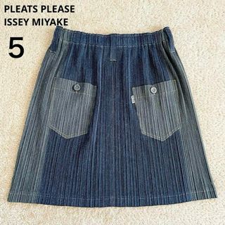 プリーツプリーズイッセイミヤケ(PLEATS PLEASE ISSEY MIYAKE)の✨未使用級✨プリーツプリーズイッセイミヤケ デニム調切替スカート インディゴ 5(ひざ丈スカート)