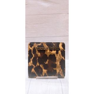 ヴィクトリアズシークレット(Victoria's Secret)の【Victoria'sSecret 】ヒョウ柄 二つ折り財布 カード＆ウォレット(財布)