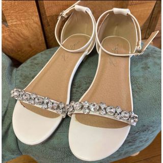 コウベレタス(神戸レタス)の♡本日限定お値下♡神戸レタス ビジューサンダル LL♡(サンダル)