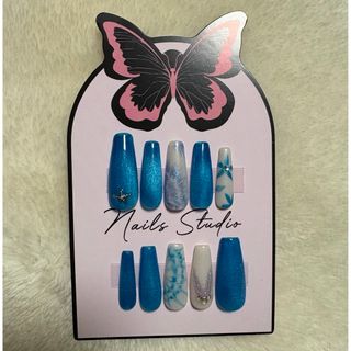 7. マーメイド 夏ネイル マグネットネイル
