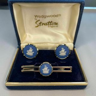 Wedgwood by Stratton ネクタイピンとカフスボタンセット(ネクタイピン)