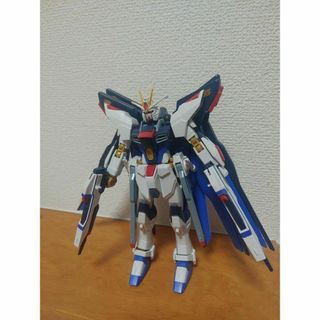 ガンプラ　1/144HGストライクフリーダムガンダム　完成品　同時300円値引(模型/プラモデル)