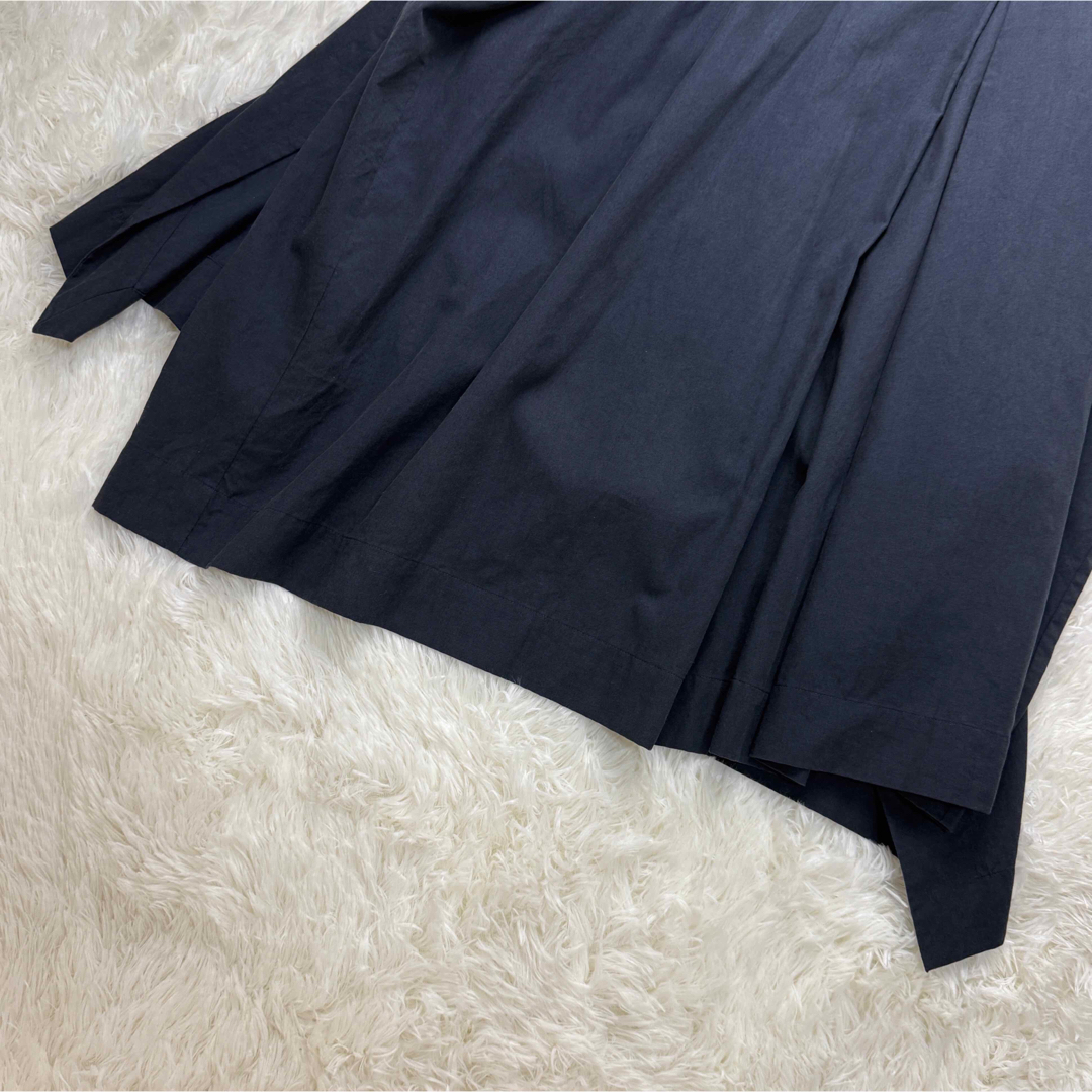 Vivienne Westwood(ヴィヴィアンウエストウッド)の人気♡ヴィヴィアンウエストウッド ブランドロゴ ボタン 変形 ロング スカート レディースのスカート(ロングスカート)の商品写真