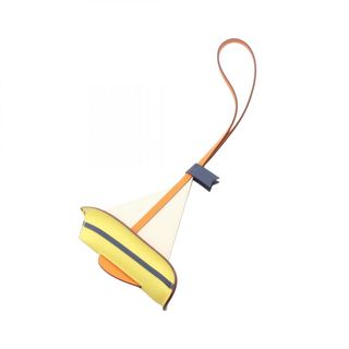 エルメス(HERMES)のエルメス HERMES セイル24 ナタ ライム ブルーネイビー オレンジ チャーム アクセサリー ヴォーエプソン / ヴォーバレニア ヴォーエプソン レディース アイボリー系 / イエロー系 / マルチカラー 【中古】(チャーム)