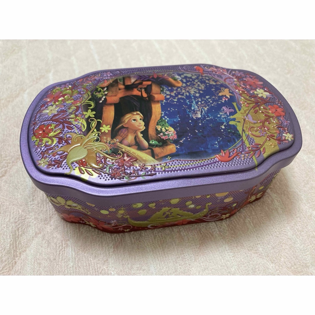 ラプンツェル(ラプンツェル)のディズニーリゾート　ラプンツェル　缶 エンタメ/ホビーのおもちゃ/ぬいぐるみ(キャラクターグッズ)の商品写真