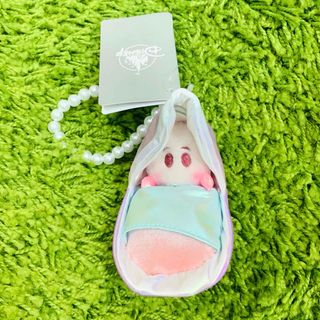 ディズニー(Disney)のヤングオイスター ぬいぐるみキーホルダー ねむねむオーロラ限定(キャラクターグッズ)