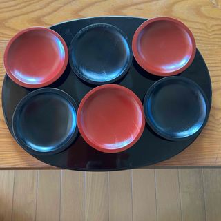 漆芸　銘々皿　（朱、黒、各３枚）