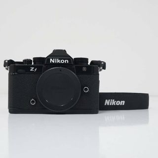 Nikon Zf ミラーレス一眼カメラ USED超美品 ショット数極小78回 ニコン ボディのみ Zマウント フルサイズ 完動品 X7388