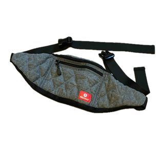 マーモット(MARMOT)のマーモット　ボディバック　ウエストポーチ(ボディバッグ/ウエストポーチ)