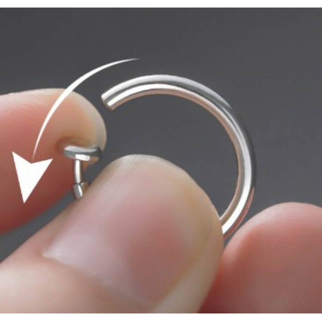 フェイクピアス　ゴールド　18ｍｍ　2個　ステンレス　イヤリングノンホールピアス レディースのアクセサリー(ピアス)の商品写真