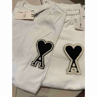 アミ(ami)の新品未使用　amiparis ハート刺繍 セットアップ　ホワイト　男女併用(Tシャツ/カットソー(半袖/袖なし))