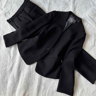 ユナイテッドアローズ(UNITED ARROWS)の✨️美品✨️ ユナイテッドアローズ スーツ ノーカラー ブラック M セットアップ(スーツ)