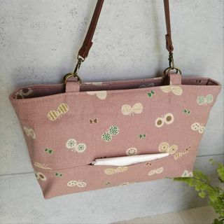 【ハンドメイド】バッグ型ティッシュカバー　　蝶々リボン(ピンク)　(その他)