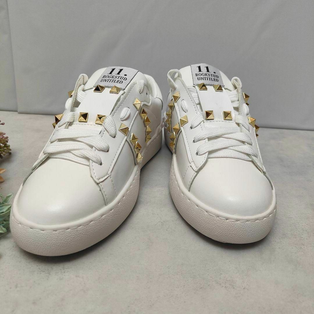 VALENTINO - ロックスタッズ アンタイトルド スニーカー VALENTINO - 美品✨ VALENTINO ロックスタッズ アンタイトルド