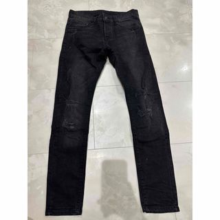 ブラック　ダメージ　デニム　黒　H &M スキニー　30/32(デニム/ジーンズ)