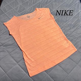 ナイキ(NIKE)のNIKE ランニングウェア　ヨガウェア　トレーニングウェア　ピンク　Mサイズ(ウェア)