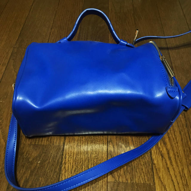 ZARA(ザラ)のZARA ショルダーバック ミニサイズ レディースのバッグ(ショルダーバッグ)の商品写真