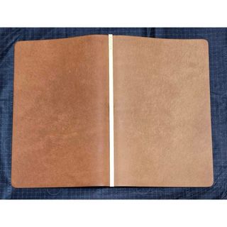 廃盤品　プロッター手帳　バイブルサイズ　プエブロ　ベージュ　新品未使用(手帳)