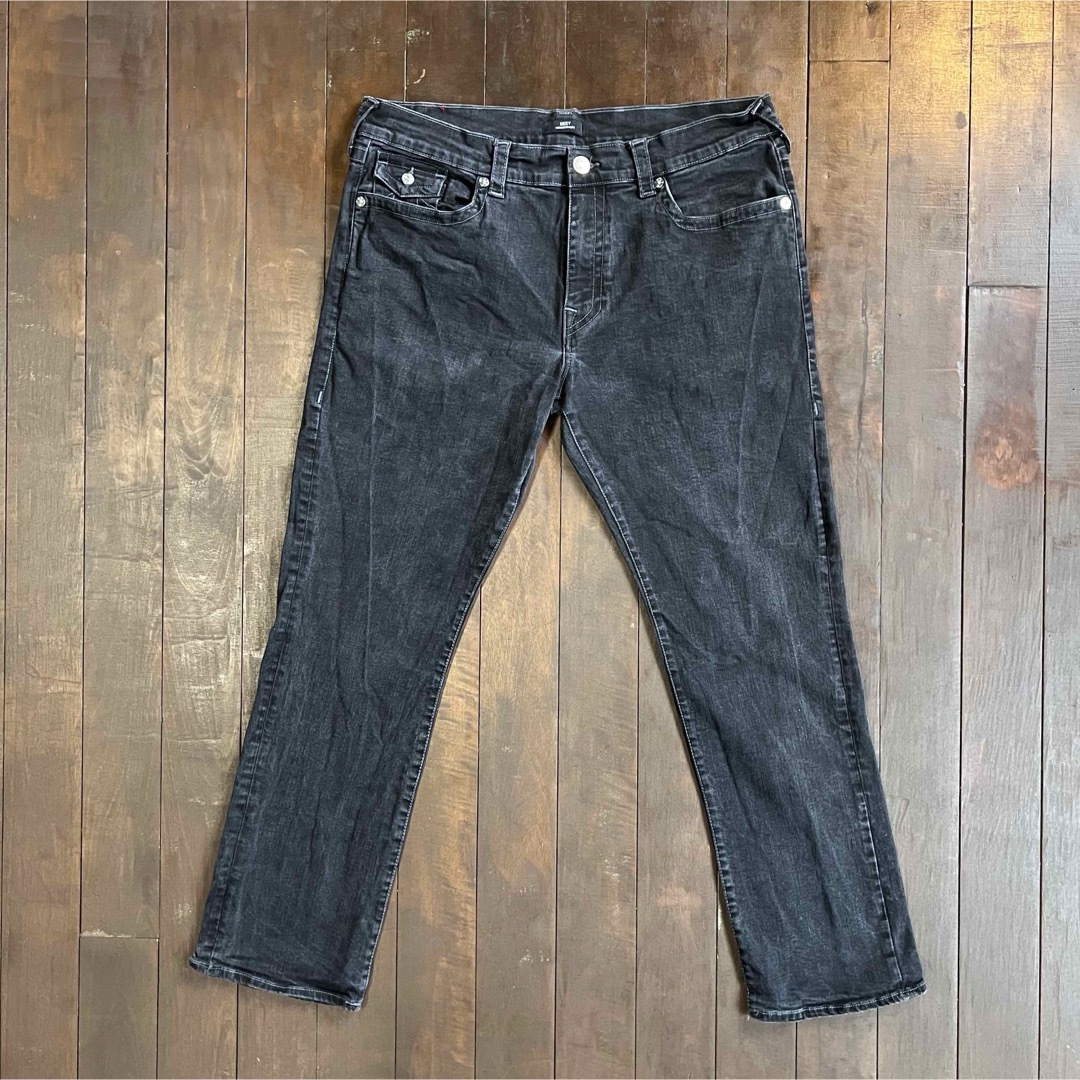 True Religion(トゥルーレリジョン)の【True Religion トゥルーレリジョン】RICKY FLAP デニム メンズのパンツ(デニム/ジーンズ)の商品写真