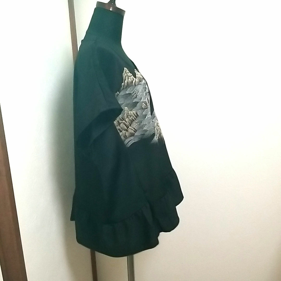 着物リメイク黒留袖総刺繍チュニック レディースのトップス(チュニック)の商品写真