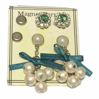 マグネットピアス マグネットイヤリング パールリボン グリーン(イヤリング)