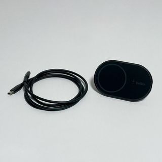 Belkin ワイヤレス車載充電器 MagSafe WIC004btBK-NC(バッテリー/充電器)
