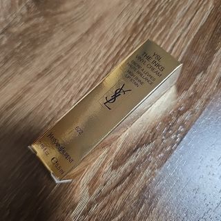 イヴサンローランボーテ(Yves Saint Laurent Beaute)のYSL ザ　インクス　ヴィニルクリーム　622(口紅)