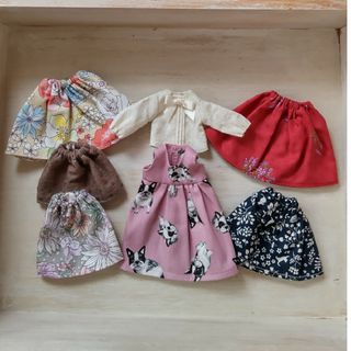 22cmドール　アウトフィット　洋服　ハンドメイド　リカちゃん