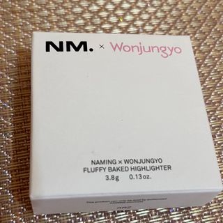 ネーミング　ウォンジョンヨコラボ　フラッフィーベイクドハイライター(フェイスパウダー)